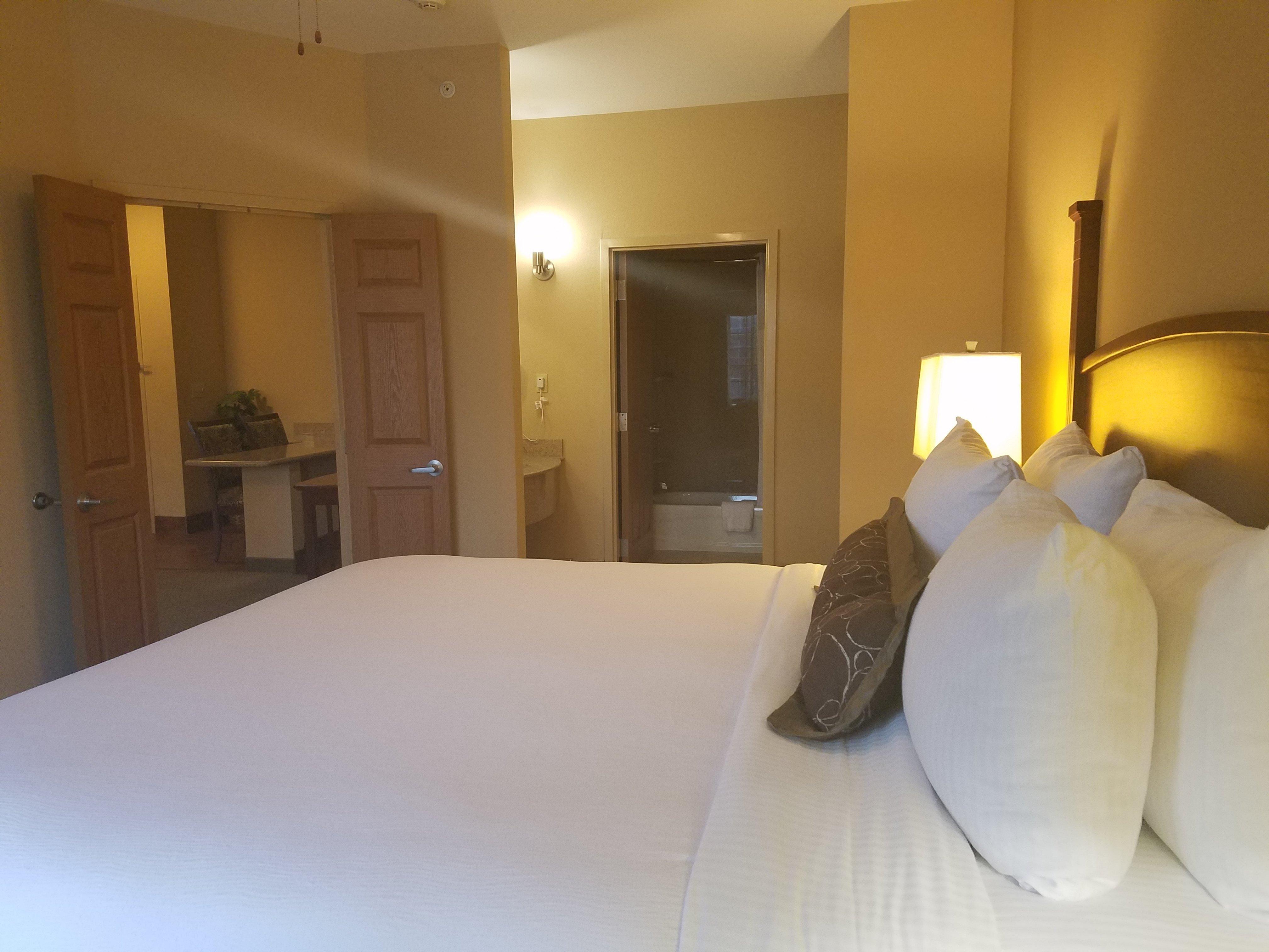Staybridge Suites Rogers - Bentonville By Ihg Ngoại thất bức ảnh