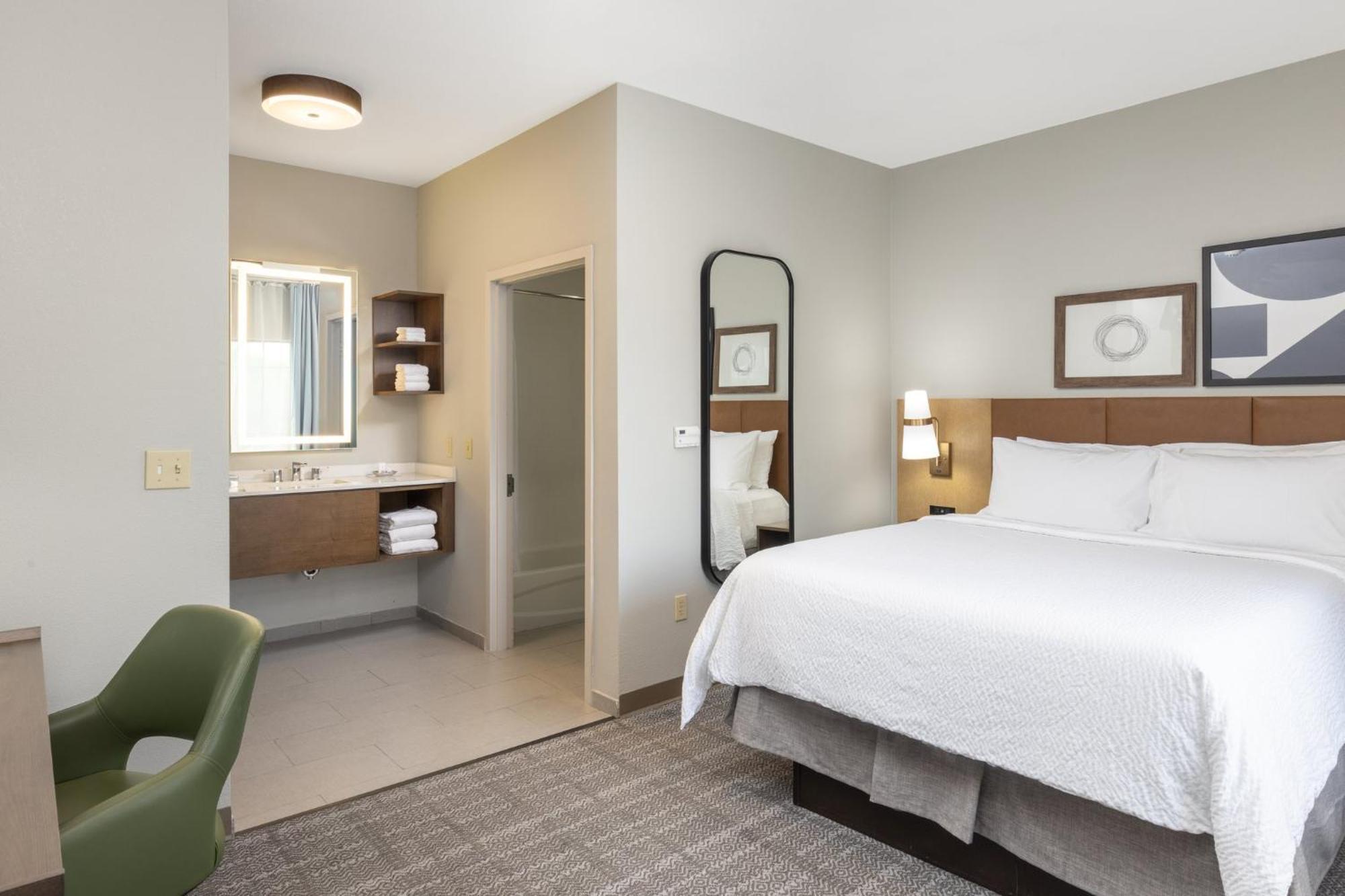 Staybridge Suites Rogers - Bentonville By Ihg Ngoại thất bức ảnh