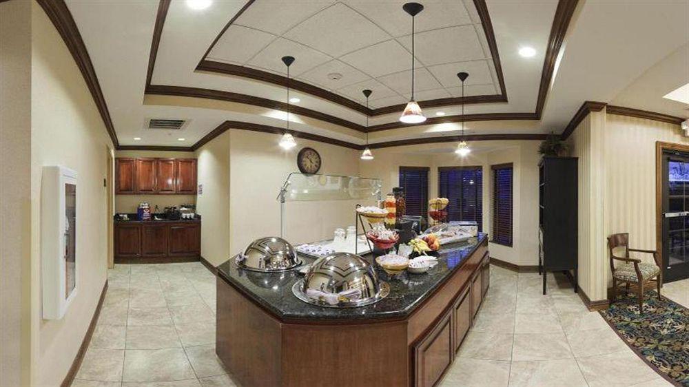 Staybridge Suites Rogers - Bentonville By Ihg Ngoại thất bức ảnh
